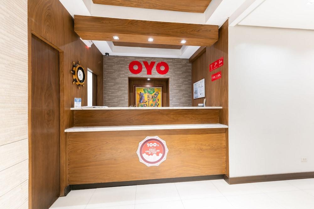 West Makati Hotel Makati City Ngoại thất bức ảnh