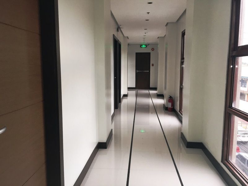 West Makati Hotel Makati City Ngoại thất bức ảnh