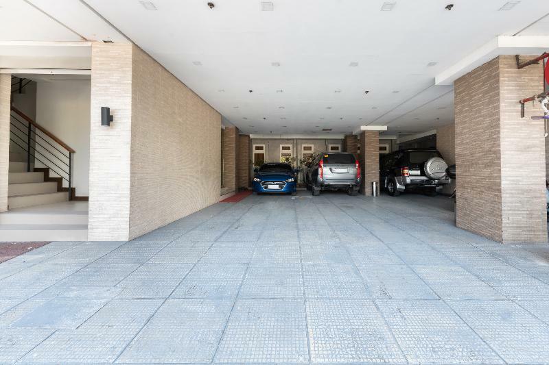 West Makati Hotel Makati City Ngoại thất bức ảnh